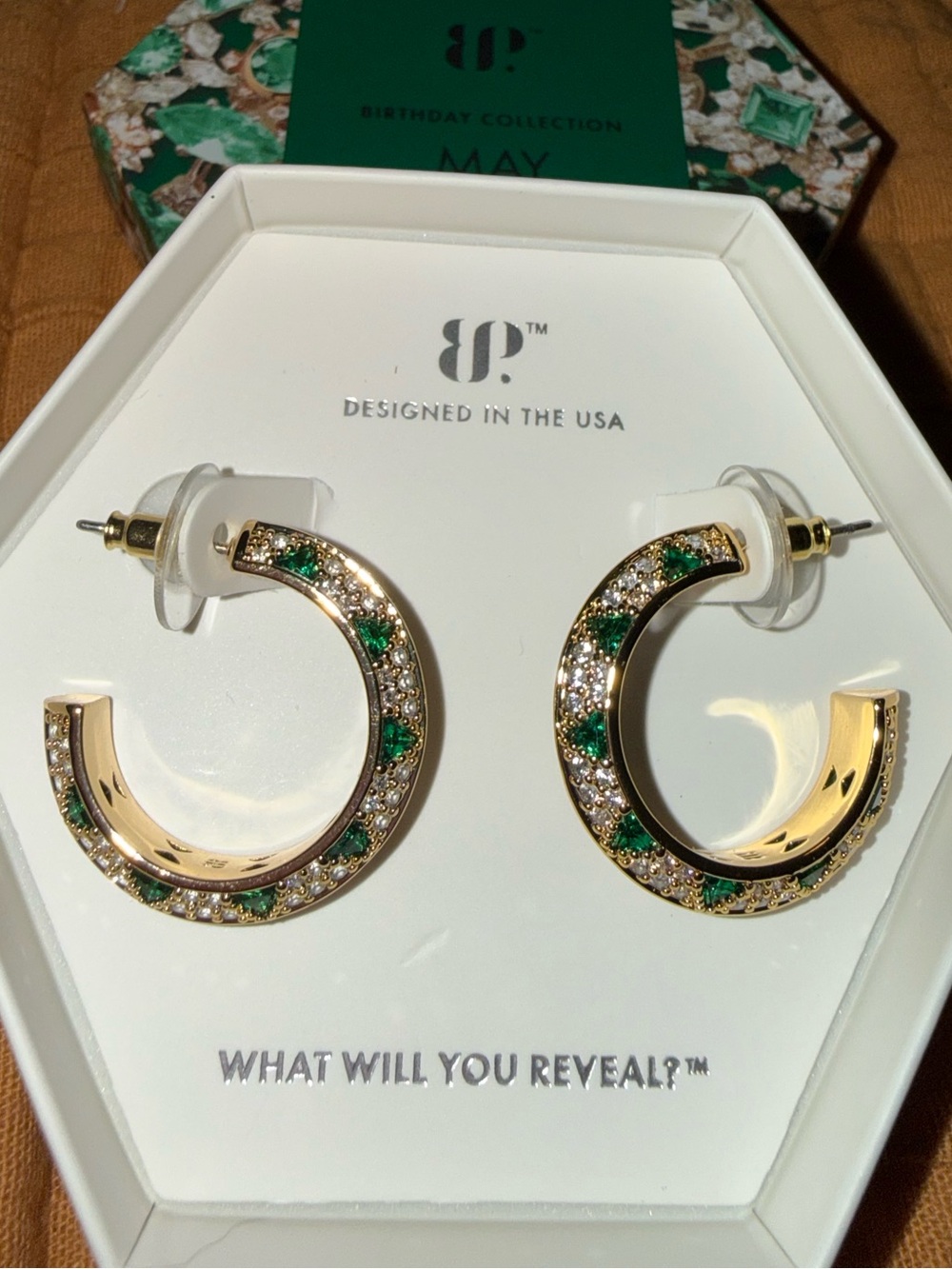 Bomb Party “A Glimmering Vision” Gold Emerald Hoop Earrings ER87869 May 2025